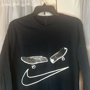 Travis Scott Cactus Jack X Nike SB Smile TEE Men’s Small long Sleeve Black